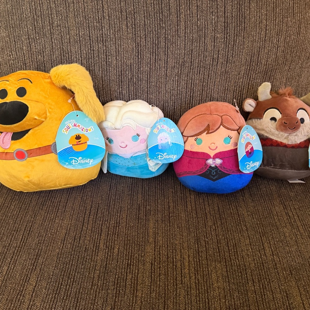 Disney squishmallows dug Elsa Anna Sven